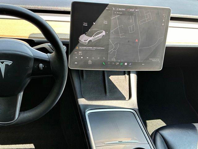 2021 Tesla Model 3 Standard Range Plus Rear-Wheel Drive