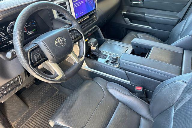 2024 Toyota Sequoia Platinum