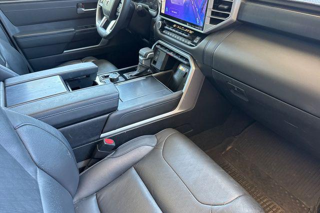 2024 Toyota Sequoia Platinum