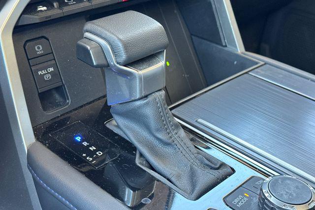 2024 Toyota Sequoia Platinum