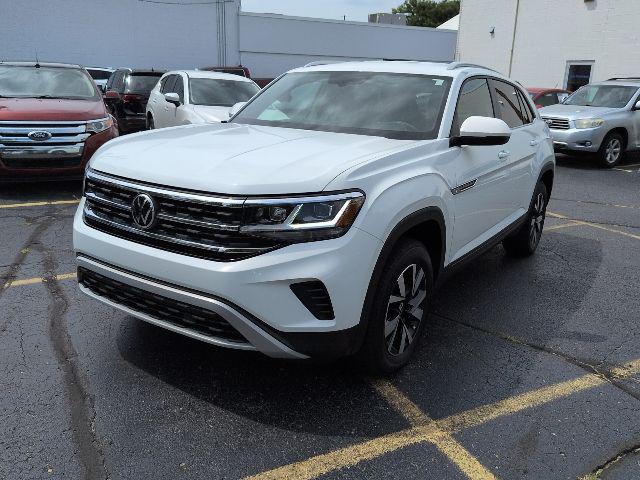 2022 Volkswagen Atlas Cross Sport 2.0T SE