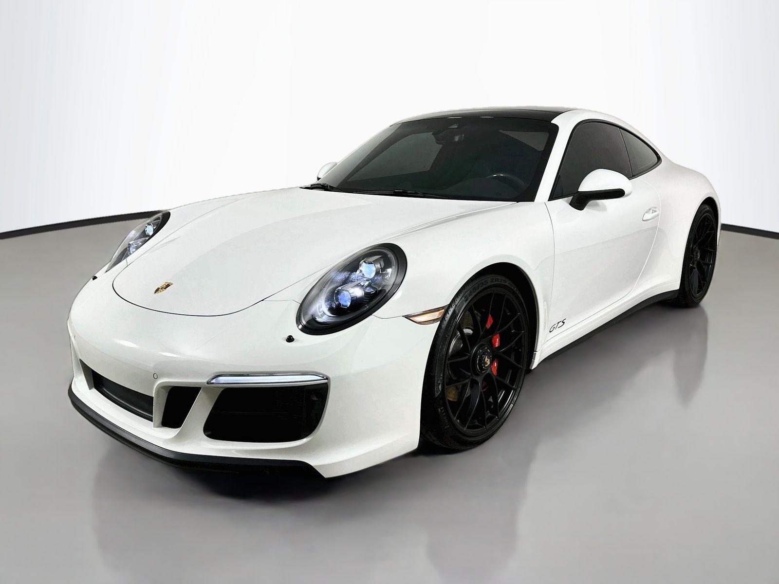/2018 Porsche 911