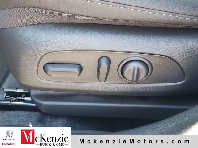 2026 Buick NV Preferred FWD