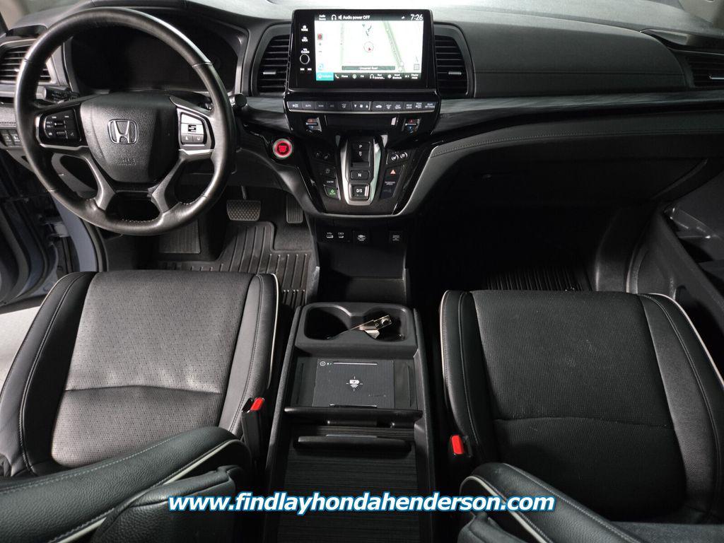 2025 Honda Odyssey Elite - Photo 17