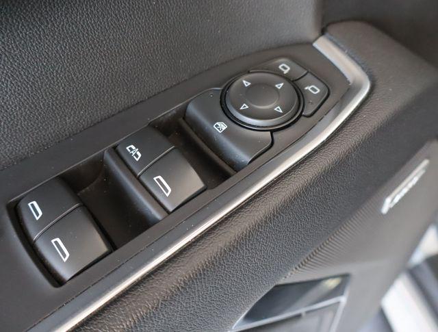 2023 GMC Sierra 1500 4WD Crew Cab Short Box Elevation with 3SB