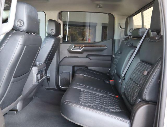 2023 GMC Sierra 1500 4WD Crew Cab Short Box Elevation with 3SB