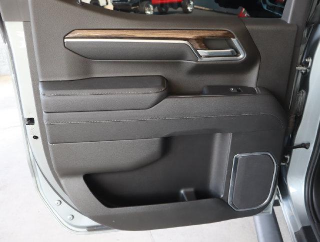 2023 GMC Sierra 1500 4WD Crew Cab Short Box Elevation with 3SB