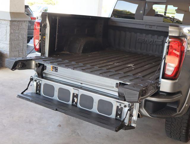 2023 GMC Sierra 1500 4WD Crew Cab Short Box Elevation with 3SB