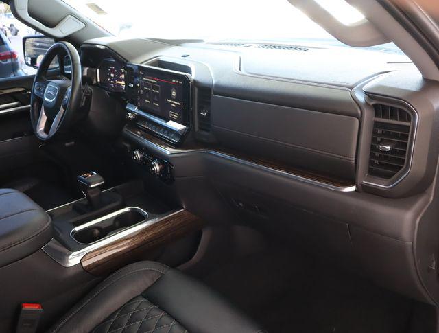 2023 GMC Sierra 1500 4WD Crew Cab Short Box Elevation with 3SB