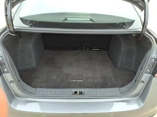 2024 Nissan Versa 1.6 SV