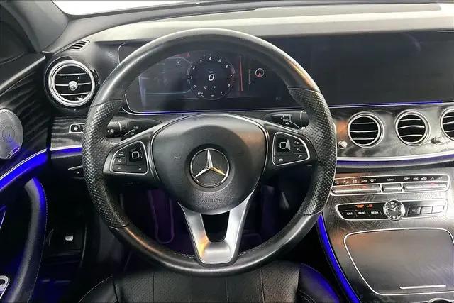 2018 Mercedes-Benz E-CLASS E 300 E 300