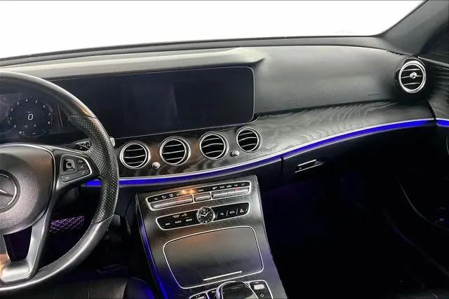 2018 Mercedes-Benz E-CLASS E 300 E 300