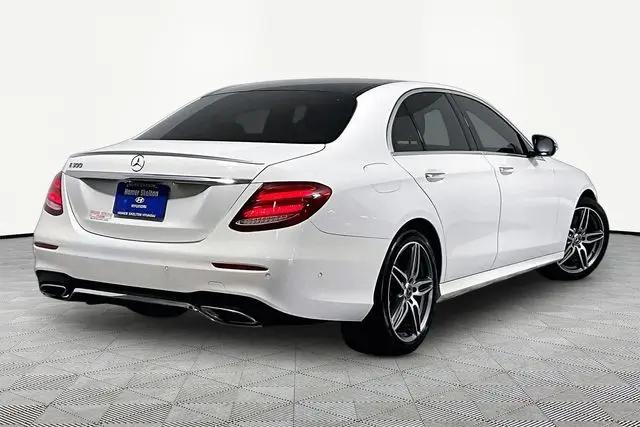 2018 Mercedes-Benz E-CLASS E 300 E 300
