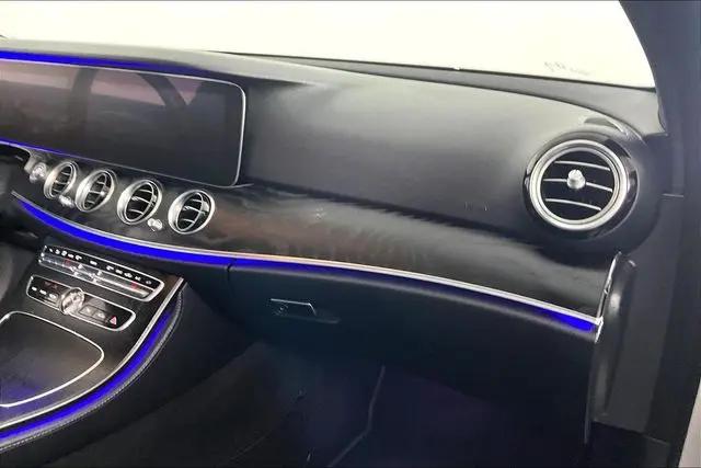 2018 Mercedes-Benz E-CLASS E 300 E 300
