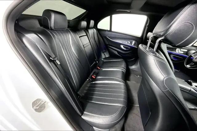 2018 Mercedes-Benz E-CLASS E 300 E 300