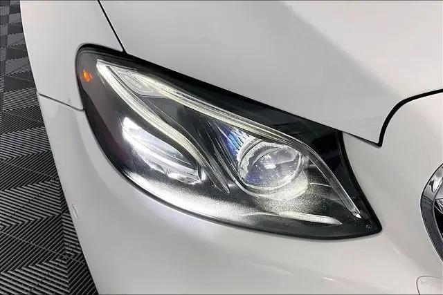 2018 Mercedes-Benz E-CLASS E 300 E 300
