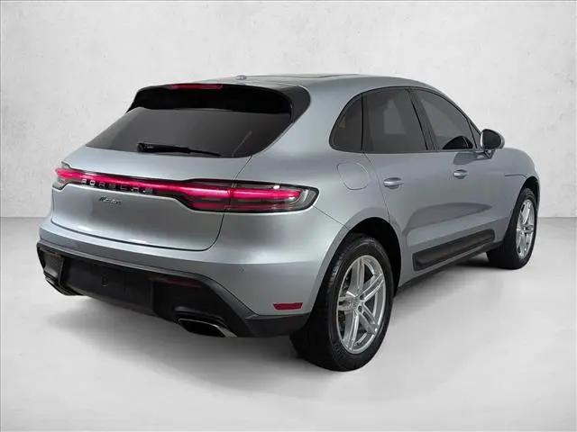 2024 Porsche Macan Macan