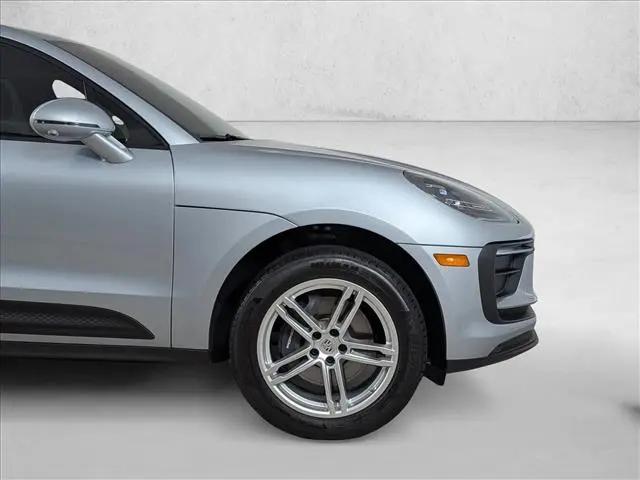 2024 Porsche Macan Macan