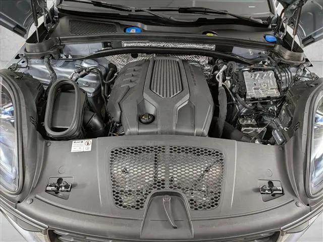 2024 Porsche Macan Macan
