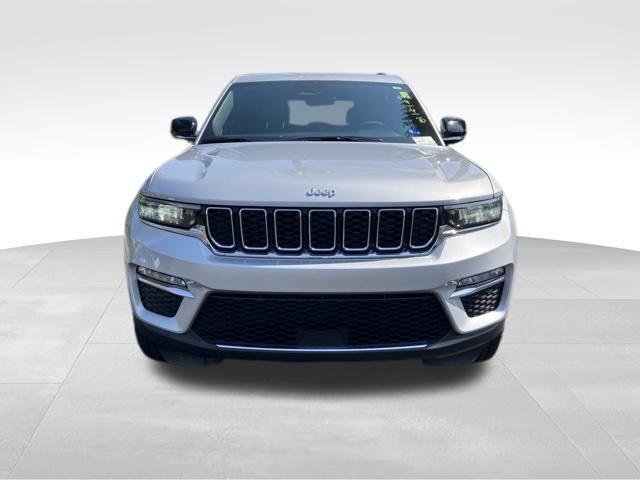 2025 Jeep Grand Cherokee Limited 4x4 2025 Jeep Grand Cherokee Limited 4x4