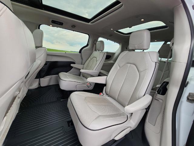 2021 Chrysler Pacifica Limited AWD