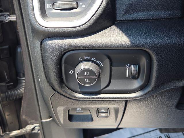 2020 Ram 1500 Big Horn Crew Cab 4x4 57 Box