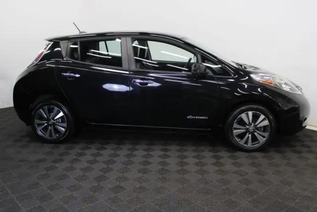 2015 Nissan LEAF SL