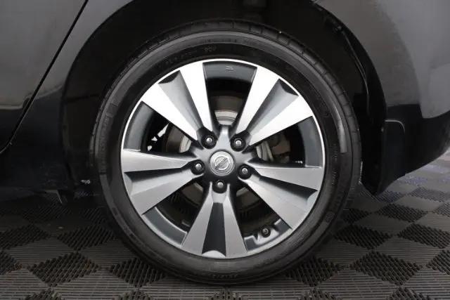 2015 Nissan LEAF SL