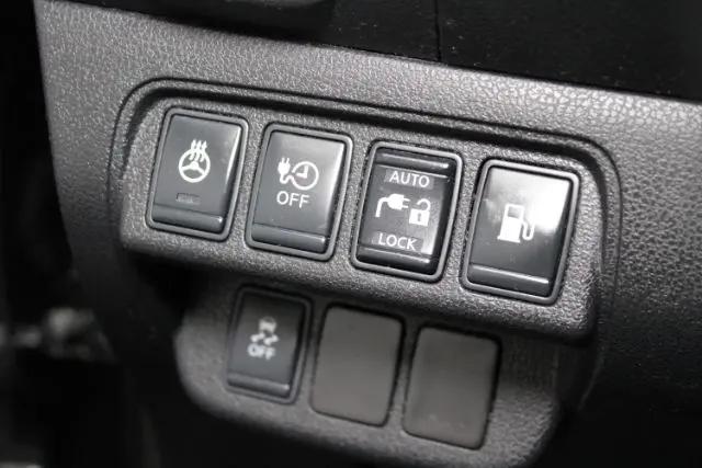 2015 Nissan LEAF SL