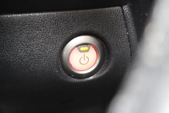 2015 Nissan LEAF SL