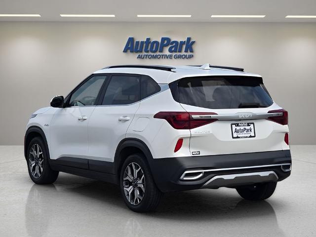 2022 Kia Seltos EX