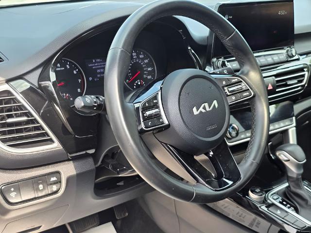 2022 Kia Seltos EX