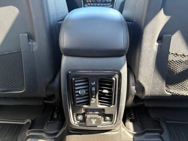 2021 Ram 1500 Big Horn Crew Cab 4x4 5'7" Box