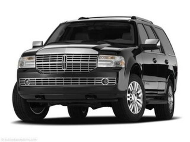 2008 Lincoln Navigator Base for sale in Spencer, IA