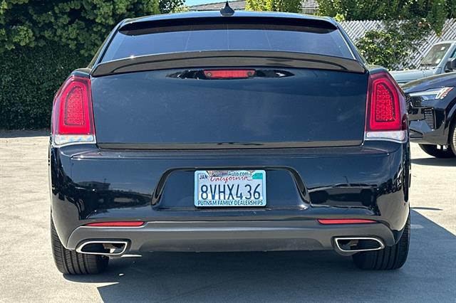 2019 Chrysler 300 300S