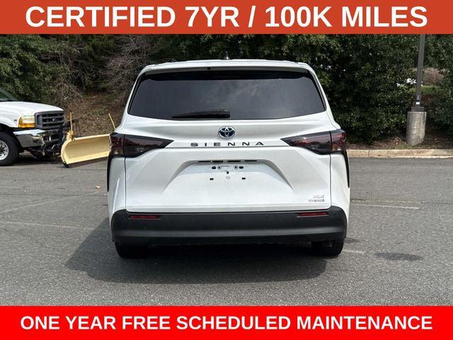 2024 Toyota Sienna XLE