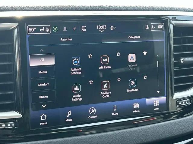 2025 Chrysler Pacifica Select