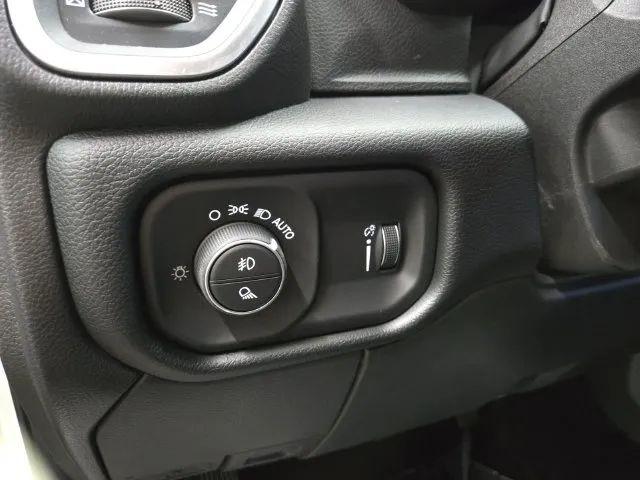 2026 Ram 3500 Big Horn Crew Cab 4x4 8 Box