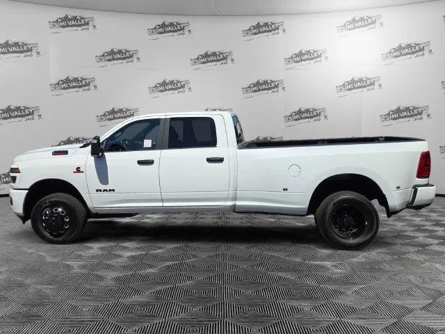 2026 Ram 3500 Big Horn Crew Cab 4x4 8 Box