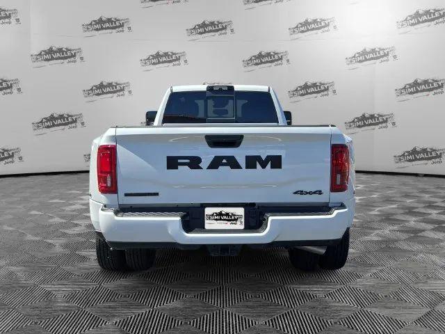 2026 Ram 3500 Big Horn Crew Cab 4x4 8 Box