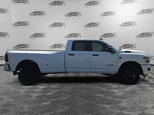 2026 Ram 3500 Big Horn Crew Cab 4x4 8 Box