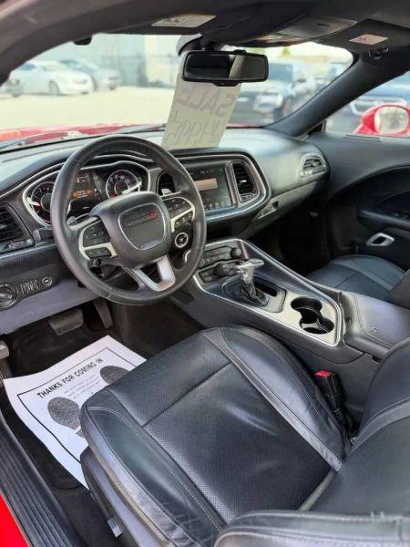 2015 Dodge Challenger SXT Plus