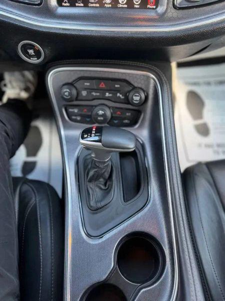2015 Dodge Challenger SXT Plus