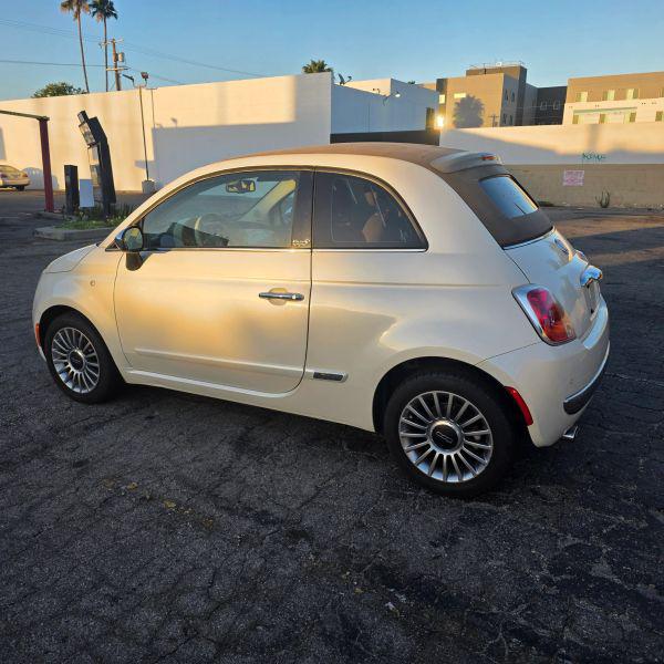 2012 Fiat 500c Lounge