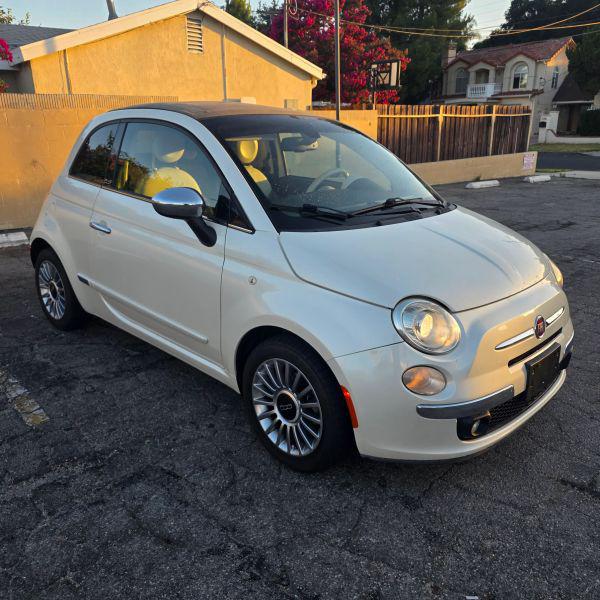 2012 Fiat 500c Lounge