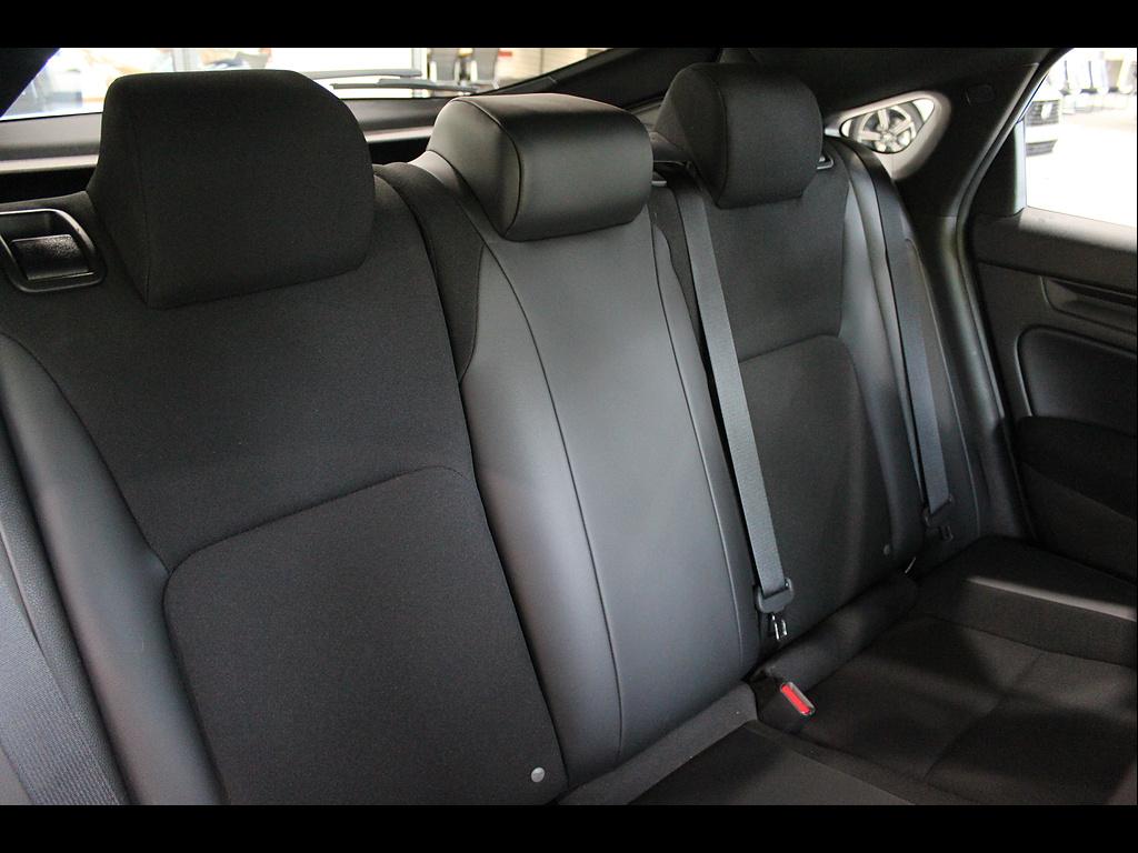 2022 Honda Civic Hatchback Sport - Photo 21
