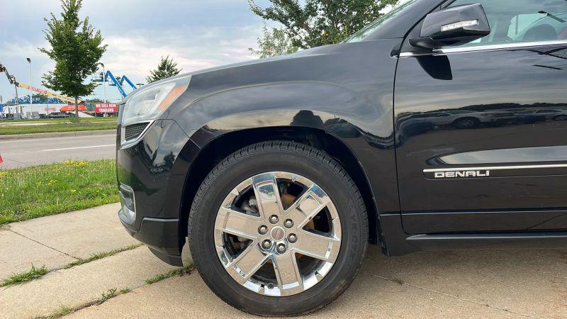 2016 GMC Acadia Denali
