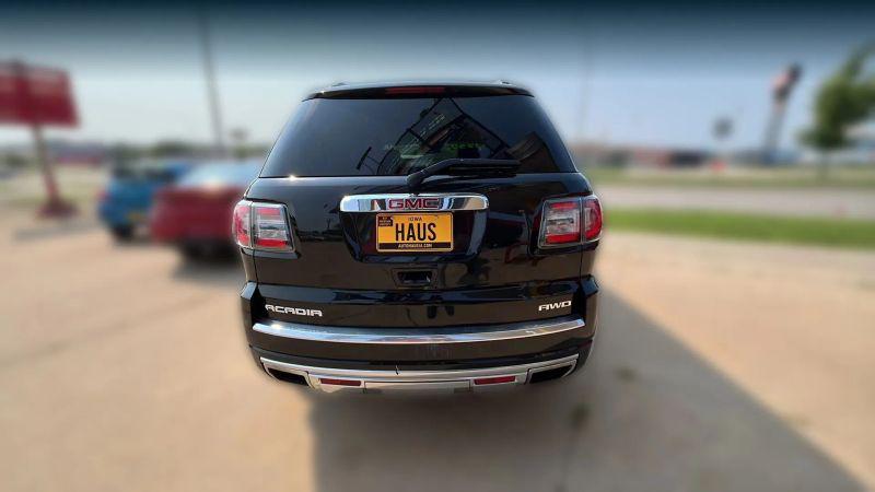 2016 GMC Acadia Denali