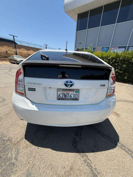 2013 Toyota Prius Three SE