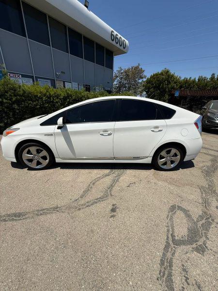 2013 Toyota Prius Three SE
